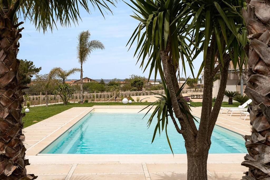 Villa Paradiso With Private Pool, Bbq Area, Huge Garden And Free Parking Modica Ngoại thất bức ảnh